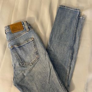 Light Wash Denim Forum Aritzia Jeans